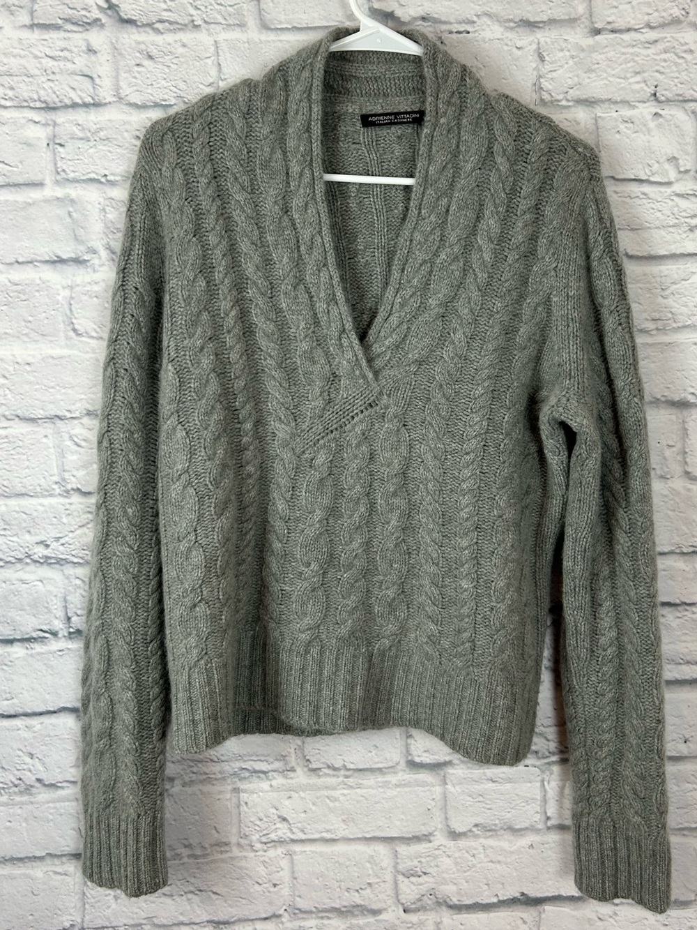 Adrienne Vittadini Italian Cashmere Gray Cable Knit Shawl Sweater M